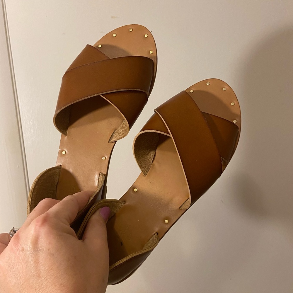 Universal Thread Brown Sandals